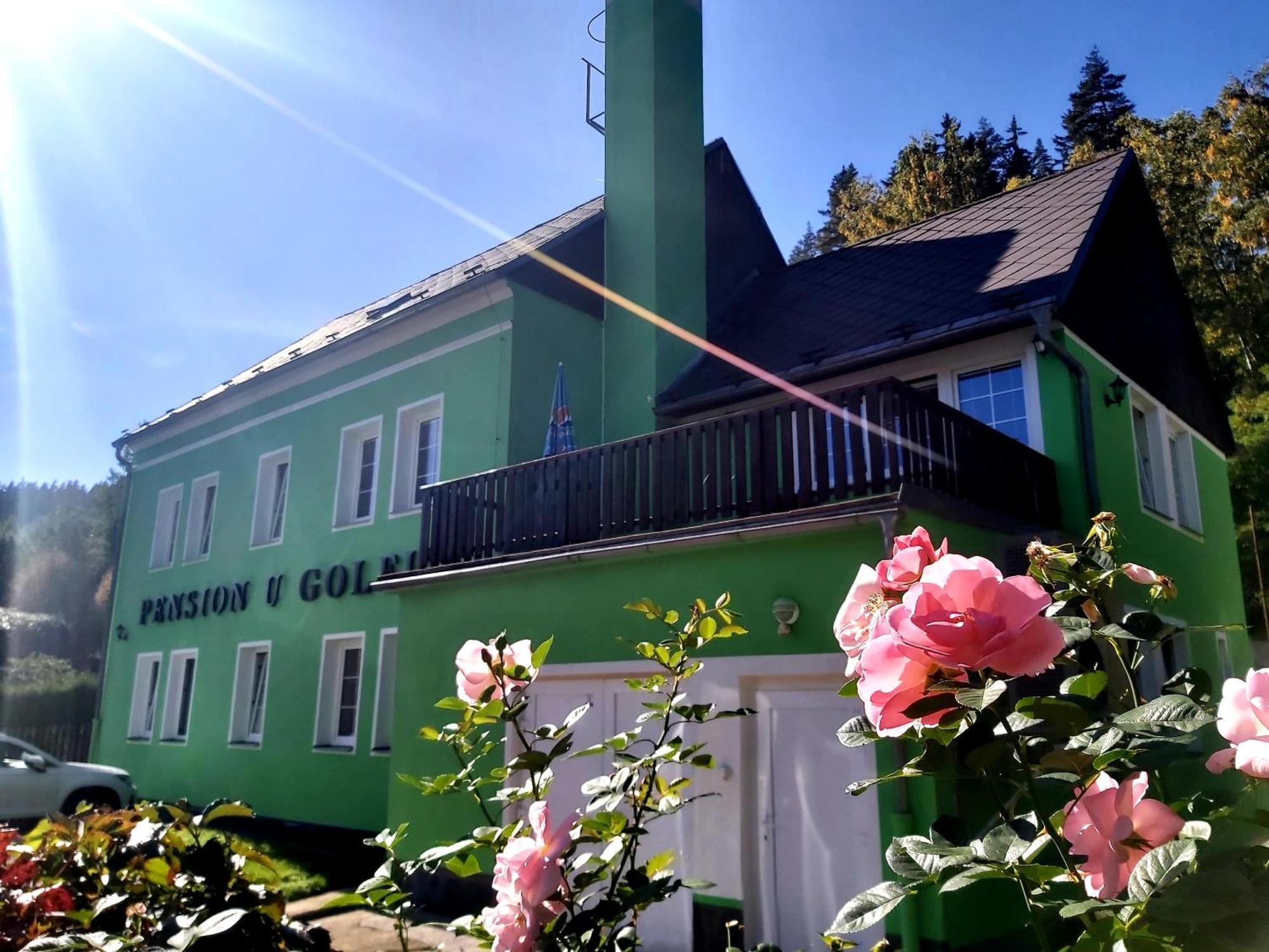 Pension U Golfu Cihelny Karlovy Vary Eksteriør bilde