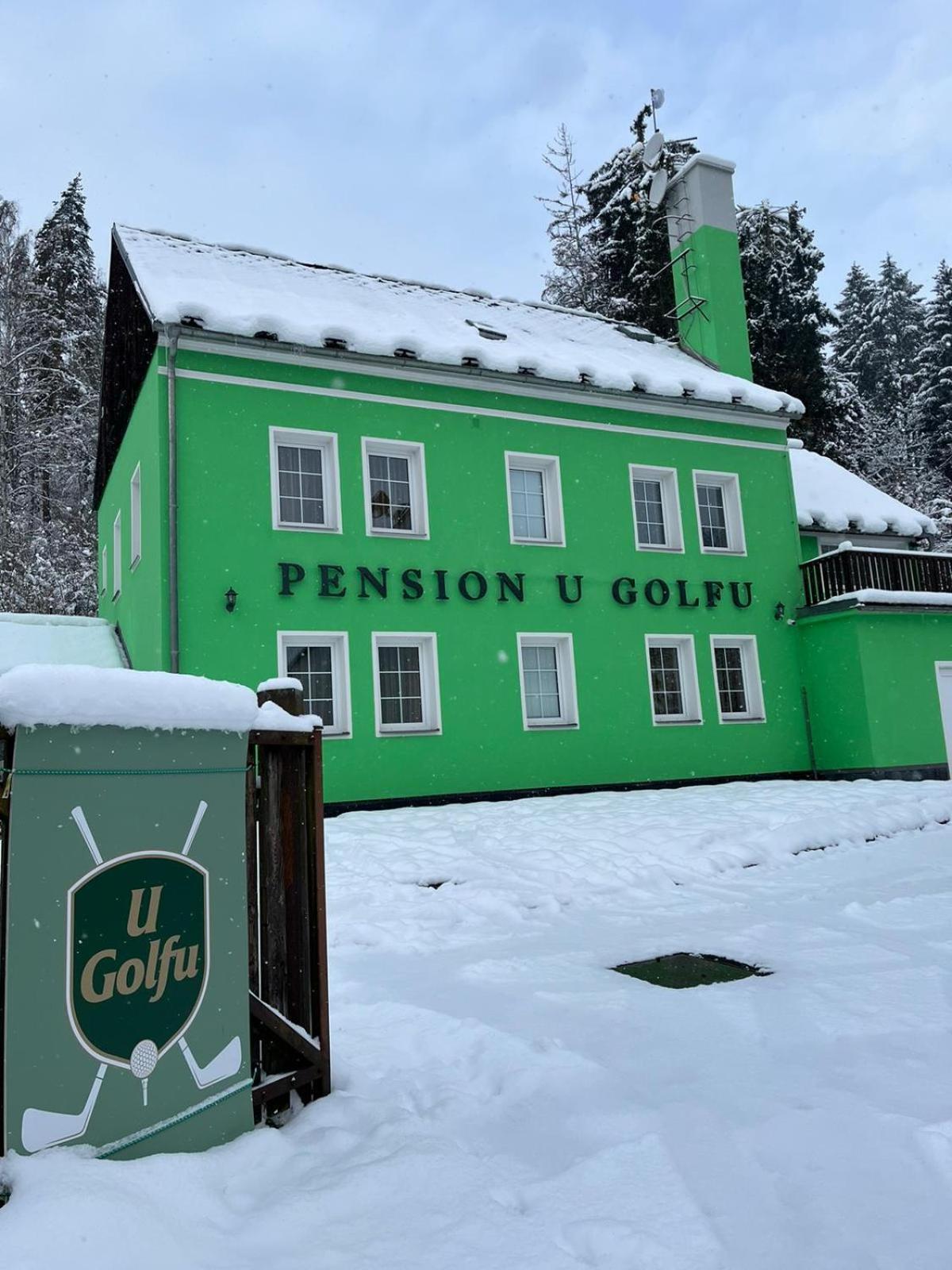Pension U Golfu Cihelny Karlovy Vary Eksteriør bilde