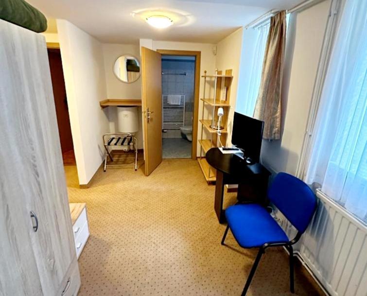 Pension U Golfu Cihelny Karlovy Vary Eksteriør bilde